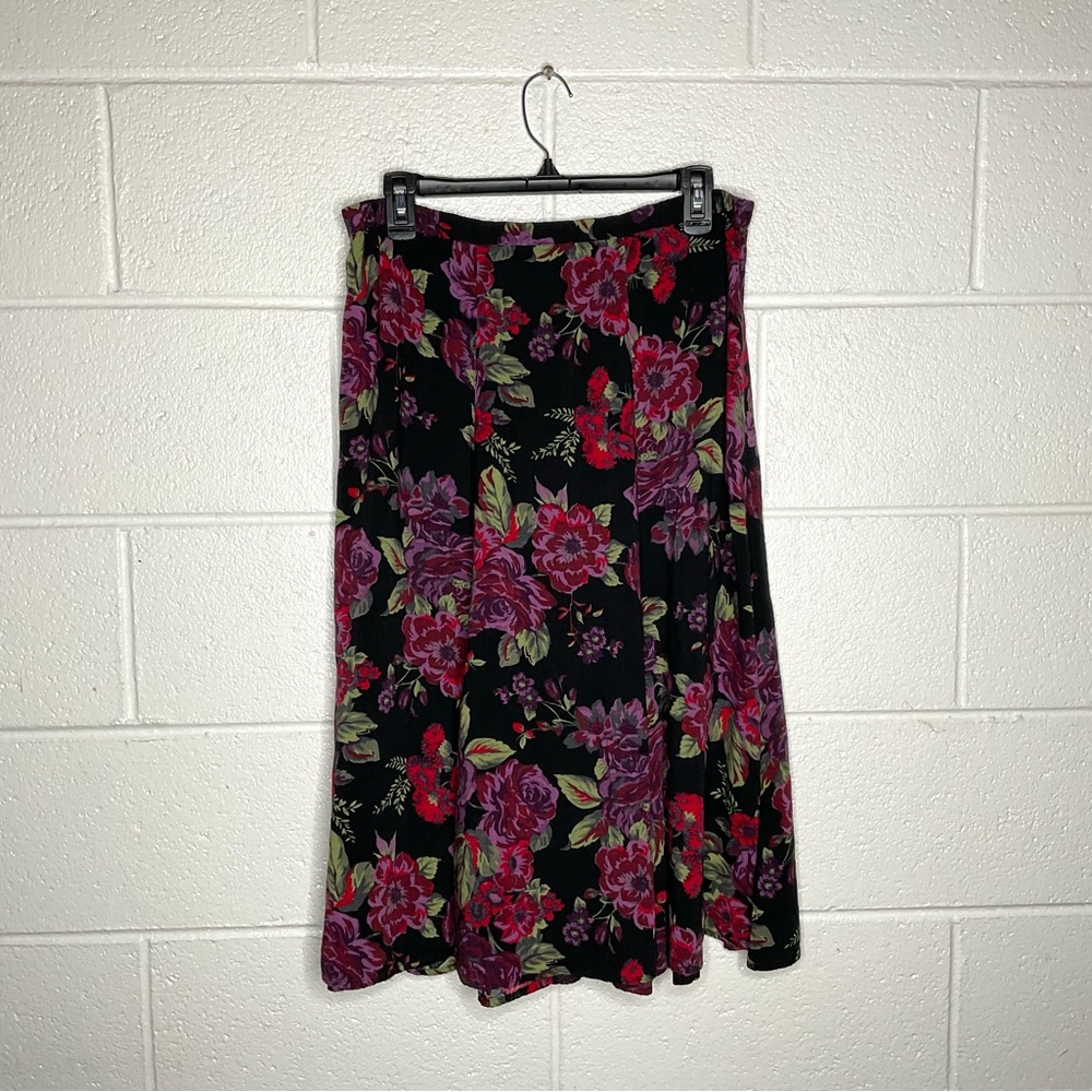 < Vintage White Stag Floral Midi Skirt > - Picture 3 of 3